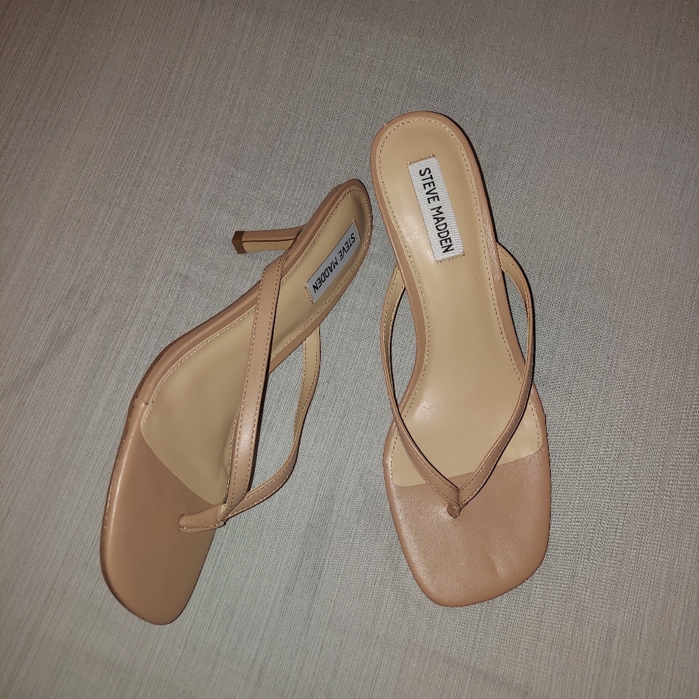 Nude Steve Madden Thong kitten heels